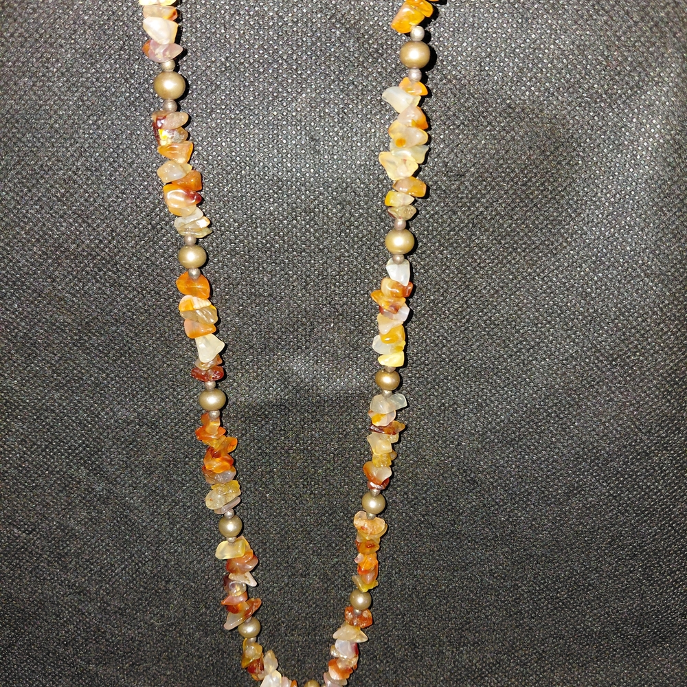 Chic Beaded Necklace in Gold and Orange